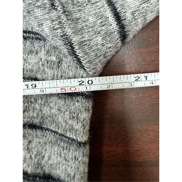 Free For All Stripe Hooded Long Sleeve Shirt Size Medium - Picture 5 of 5